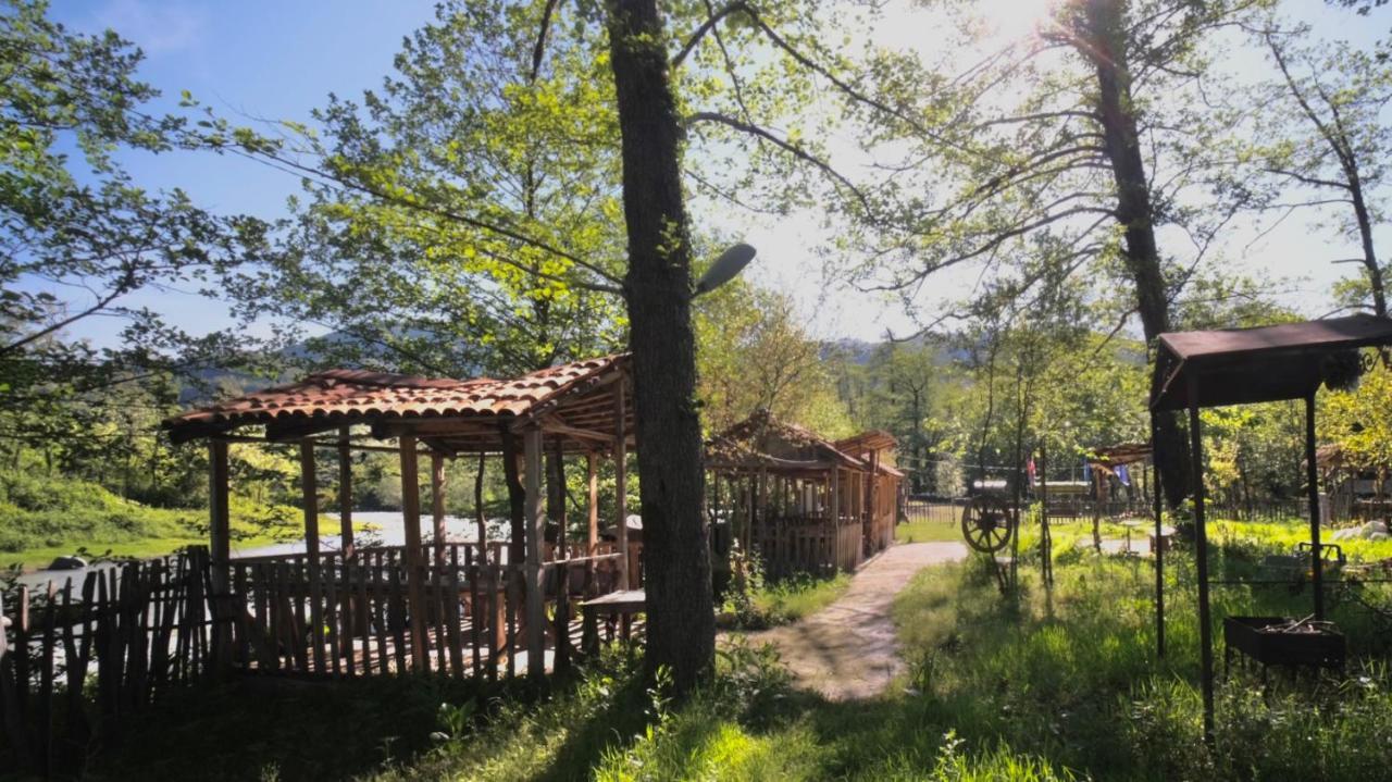 Guesthouse - Family Hotel Bagdati Zewnętrze zdjęcie